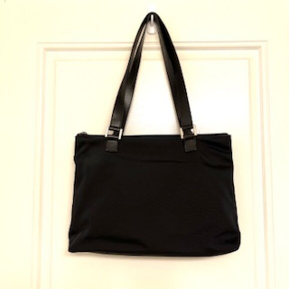 Vintage  Gucci Black Tote Bag,  Nylon and Leather - Picture 5 of 12